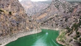 Ege’nin saklı güzelliği: Arapapıştı Kanyonu