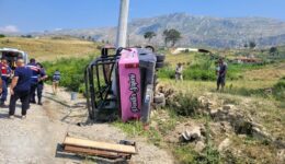 Antalya’da safari araçları çarpıştı: 16 yaralı