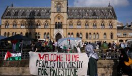 Oxford’un okul kaynaklarını Gazzeli öğrenci ve akademisyenlere açması istendi