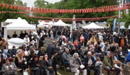 Fransa’da “Givors Türk Kültür Festivali”ni 25 bin kişi ziyaret etti