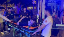 İstanbul’da motosiklet yayaya çarptı: 1’i ağır 3 yaralı